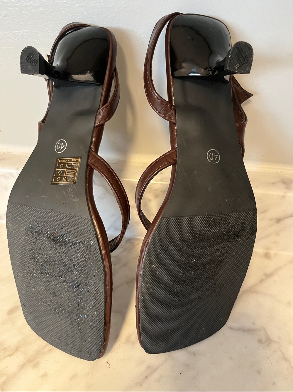Vance & Saylorm Brown Leather Strappy Sandals - Picture 4 of 4